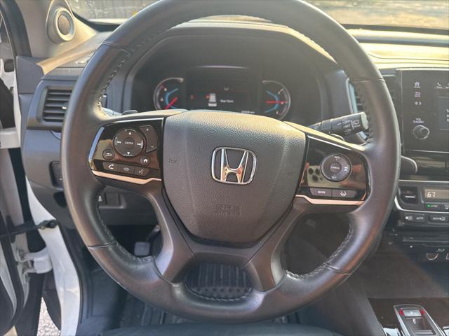 used 2022 Honda Pilot car, priced at $35,000