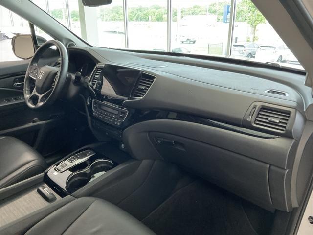 used 2022 Honda Pilot car, priced at $32,700