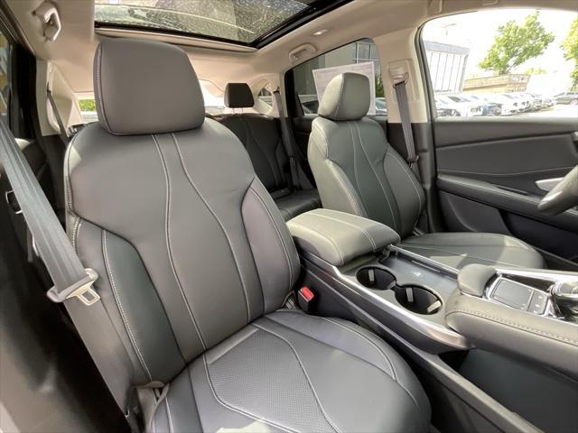 new 2025 Acura RDX car, priced at $49,250