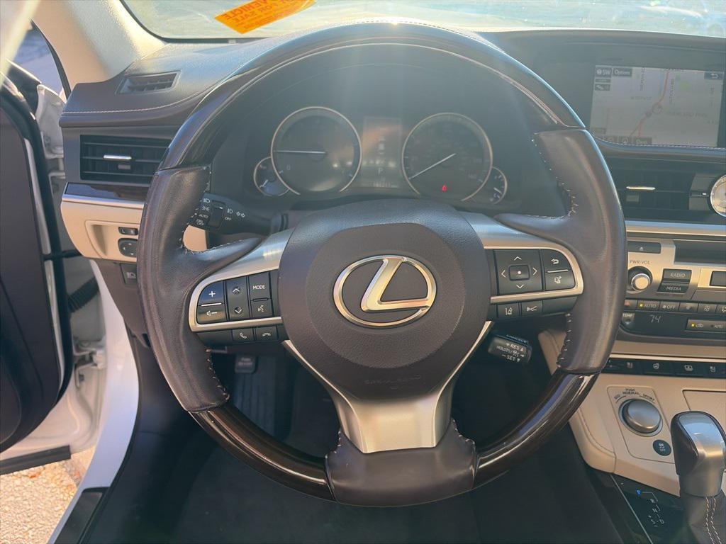 used 2016 Lexus ES 350 car, priced at $17,600