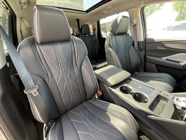 new 2025 Acura MDX car, priced at $68,250