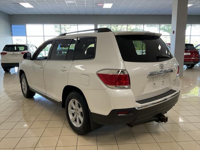 used 2013 Toyota Highlander car, priced at $15,500