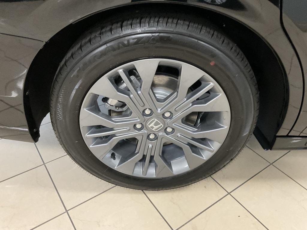 used 2025 Honda Odyssey car, priced at $44,600