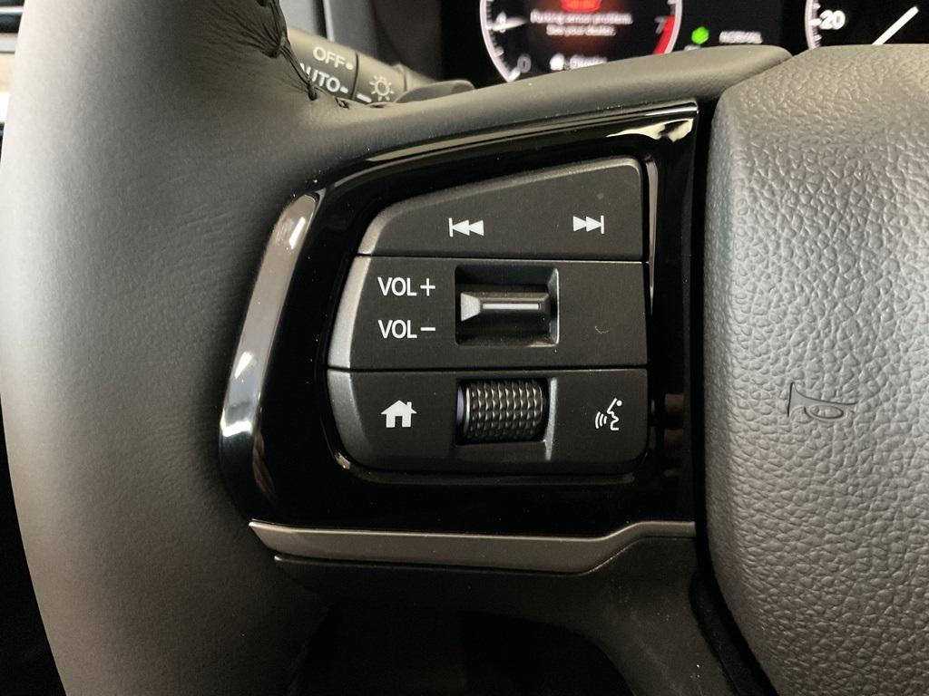 used 2025 Honda Odyssey car, priced at $44,600