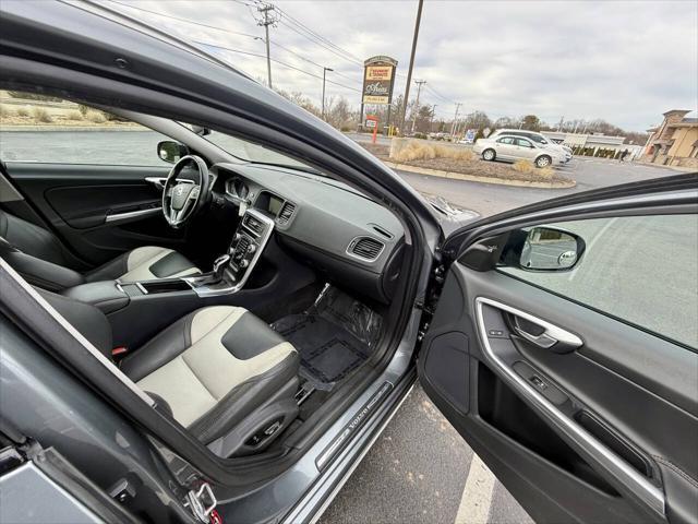 used 2016 Volvo V60 Cross Country car, priced at $11,900