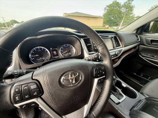 used 2018 Toyota Highlander car, priced at $19,900