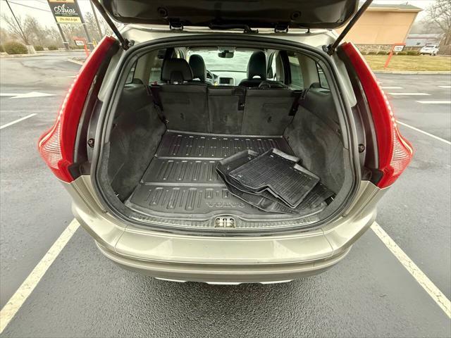 used 2016 Volvo XC60 car, priced at $12,500