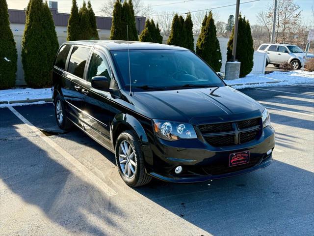 used 2014 Dodge Grand Caravan car, priced at $9,300