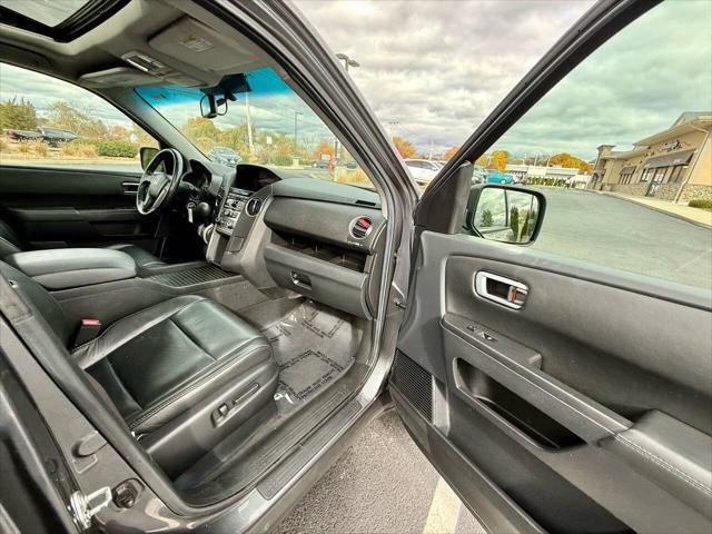 used 2013 Honda Pilot car, priced at $12,900