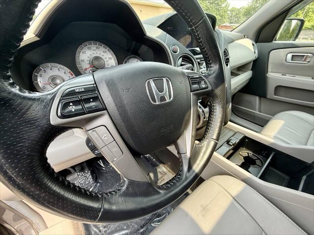 used 2013 Honda Pilot car, priced at $13,900