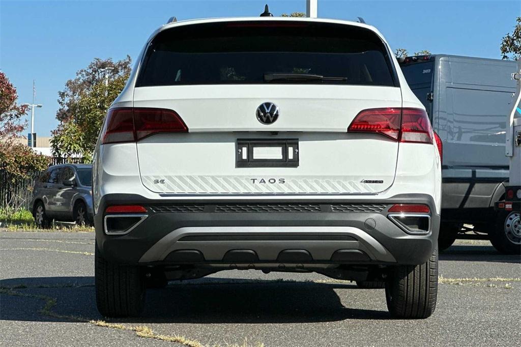 new 2024 Volkswagen Taos car, priced at $31,551