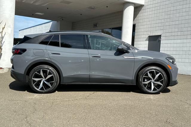new 2025 Volkswagen ID.4 car, priced at $52,276