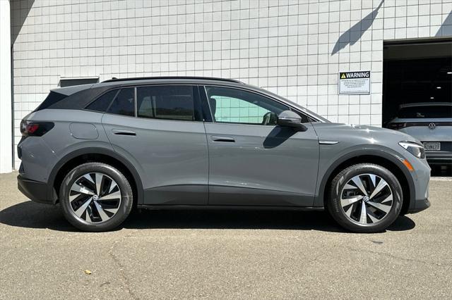 new 2025 Volkswagen ID.4 car, priced at $47,666