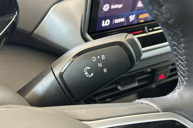 new 2025 Volkswagen ID.4 car, priced at $47,666