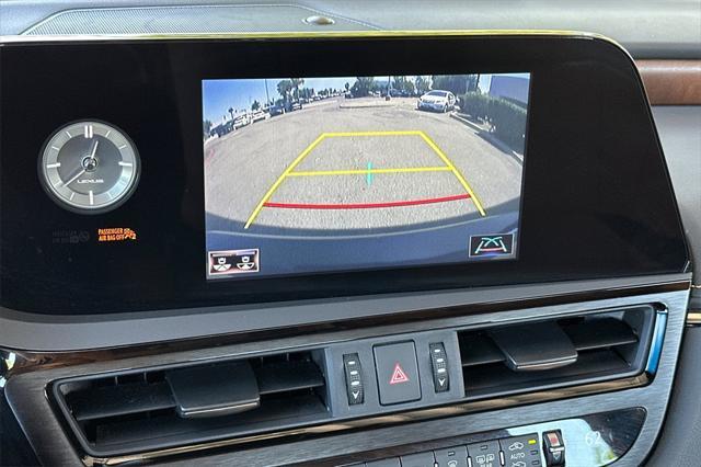 used 2022 Lexus ES 350 car, priced at $30,295