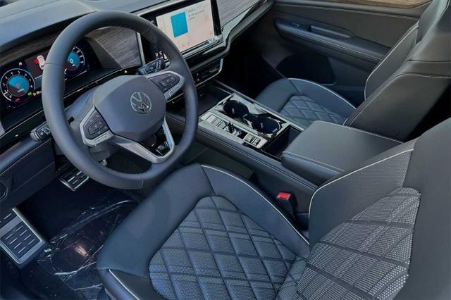 new 2025 Volkswagen Atlas car, priced at $56,709