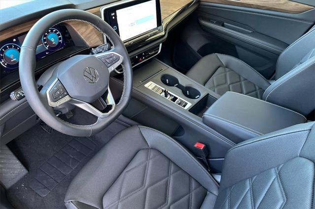 new 2025 Volkswagen Atlas car, priced at $41,930