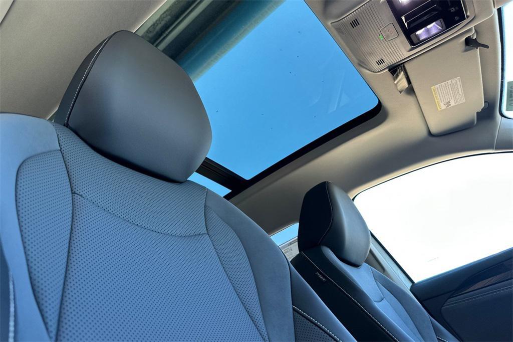new 2025 Volkswagen Tiguan car, priced at $36,826