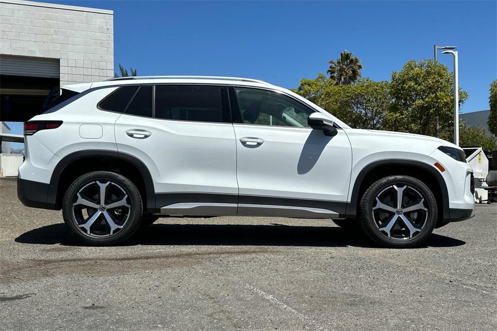 new 2025 Volkswagen Tiguan car, priced at $36,826
