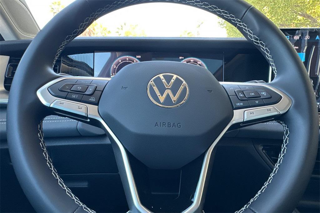 new 2025 Volkswagen Tiguan car, priced at $36,826