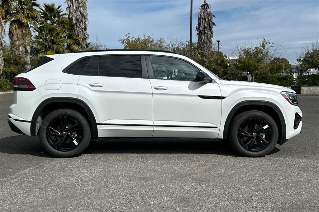 new 2025 Volkswagen Atlas Cross Sport car, priced at $52,476