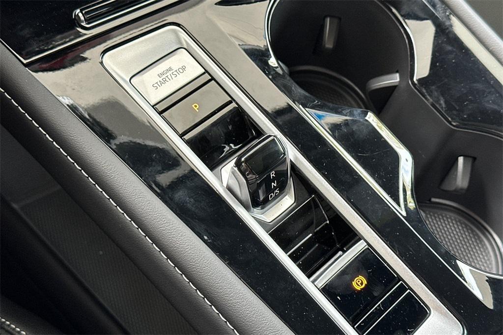 new 2025 Volkswagen Atlas Cross Sport car, priced at $52,476