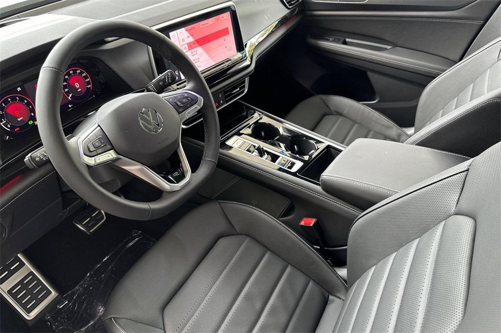 new 2025 Volkswagen Atlas Cross Sport car, priced at $52,476