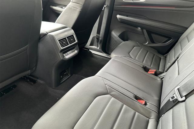 new 2025 Volkswagen Atlas Cross Sport car, priced at $52,476
