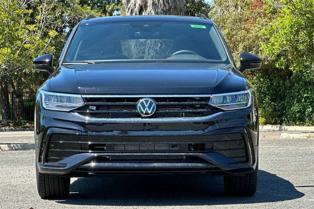new 2024 Volkswagen Tiguan car, priced at $38,084