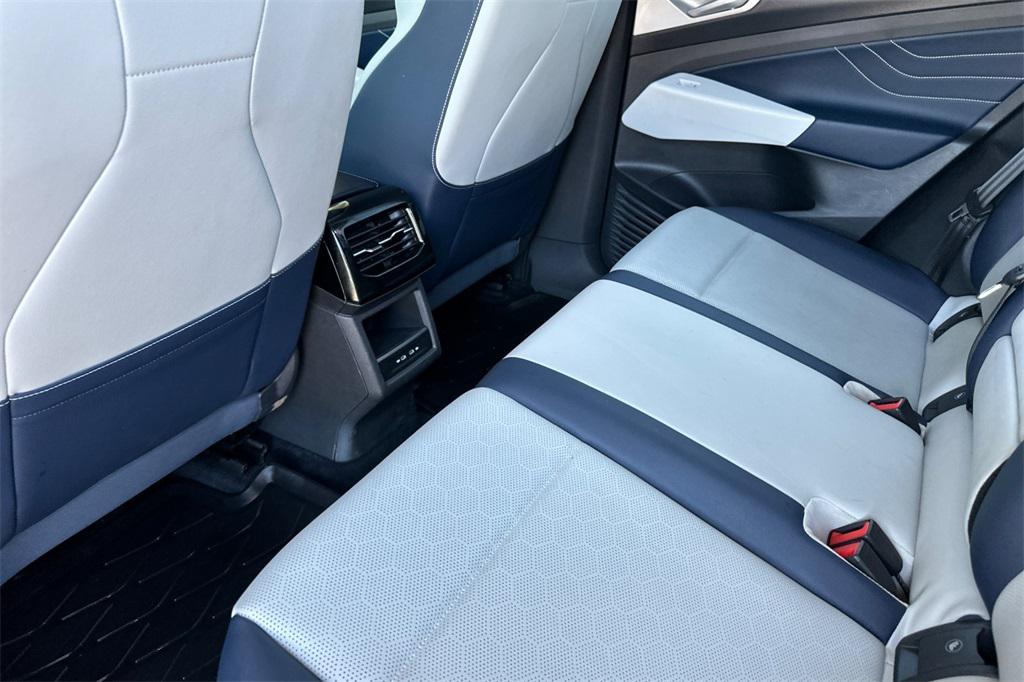 used 2023 Volkswagen ID.4 car, priced at $23,350