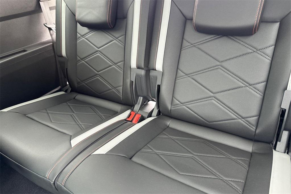 new 2025 Volkswagen Atlas car, priced at $50,384