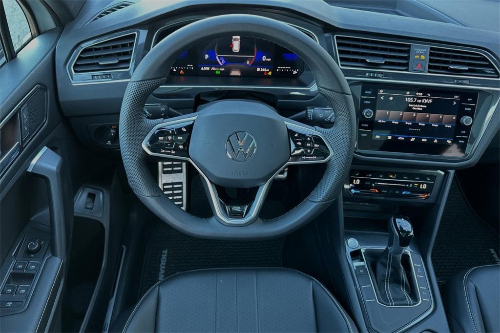 new 2024 Volkswagen Tiguan car, priced at $37,748
