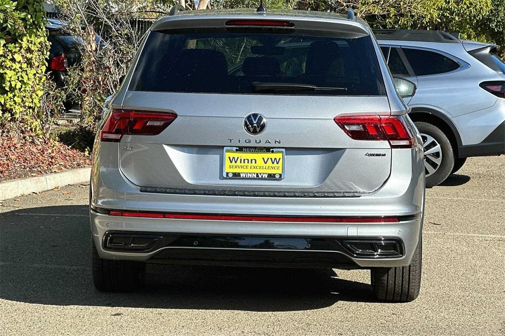 new 2024 Volkswagen Tiguan car, priced at $38,434