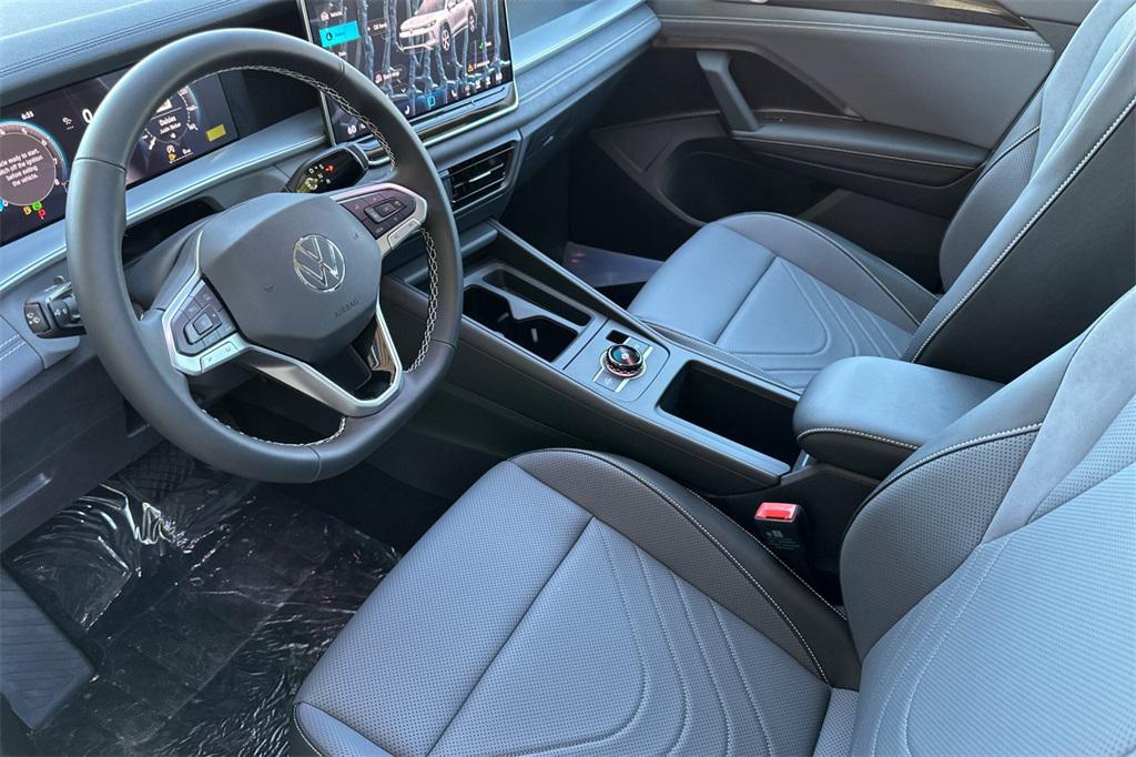 new 2025 Volkswagen Tiguan car, priced at $34,876