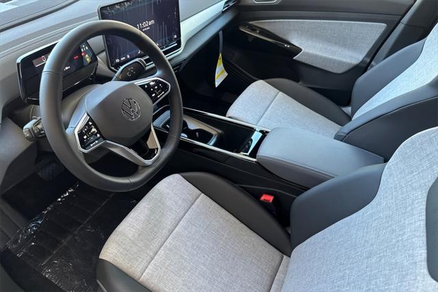 new 2025 Volkswagen ID.4 car, priced at $47,666