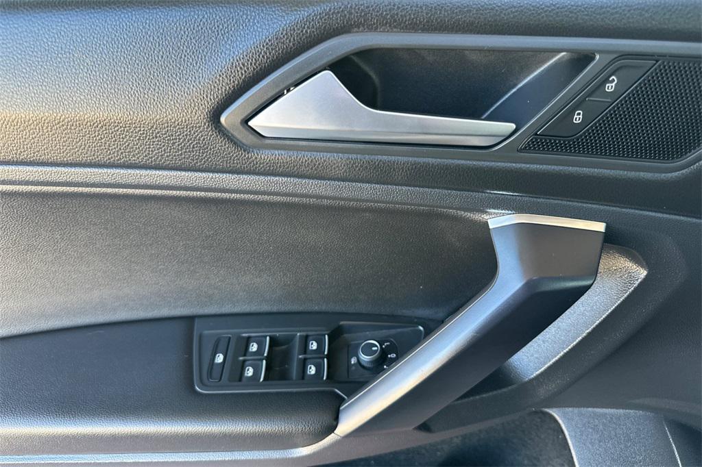 used 2021 Volkswagen Tiguan car, priced at $21,381