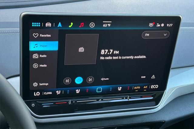 new 2025 Volkswagen ID.4 car, priced at $52,731