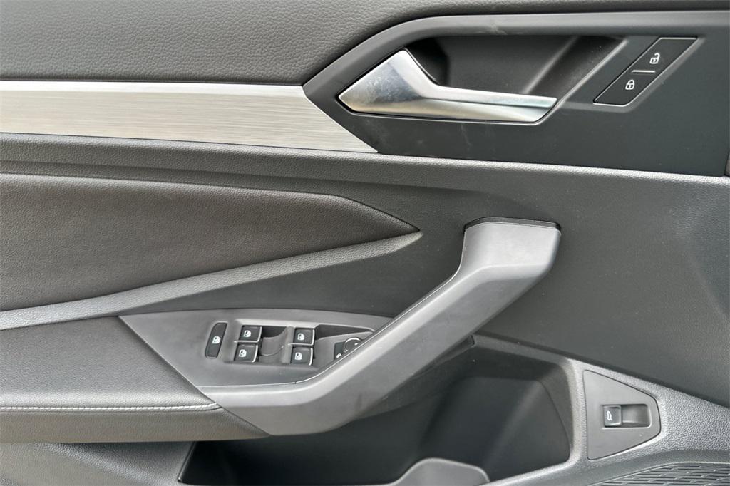 new 2025 Volkswagen Jetta car, priced at $25,796