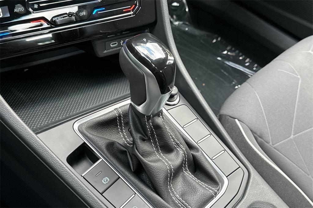 new 2025 Volkswagen Jetta car, priced at $25,796