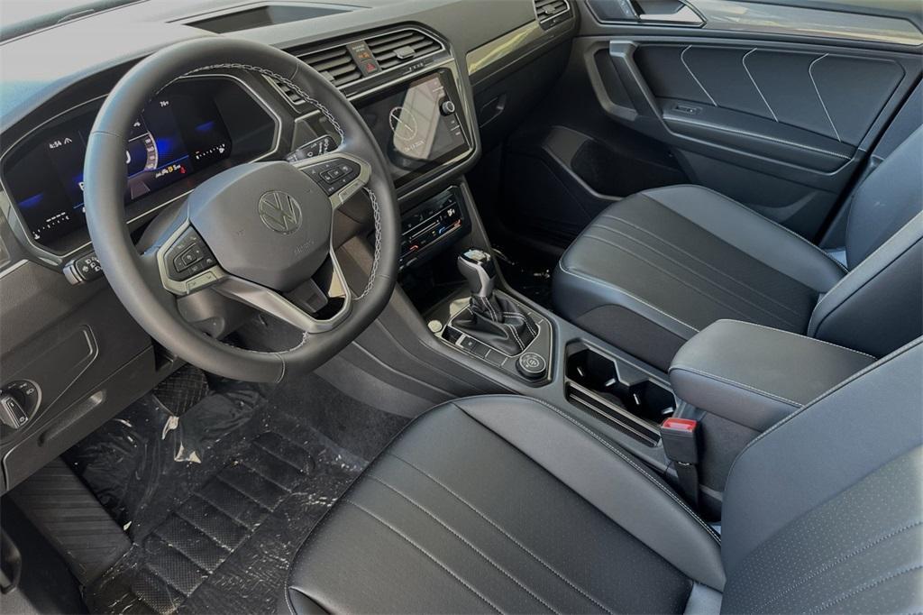 new 2024 Volkswagen Tiguan car, priced at $36,001