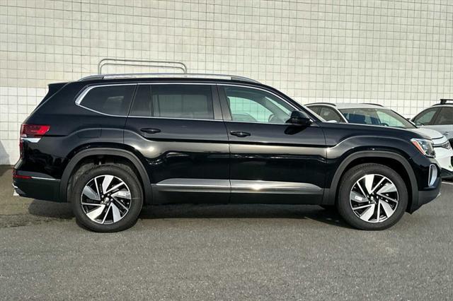 new 2025 Volkswagen Atlas car, priced at $50,433