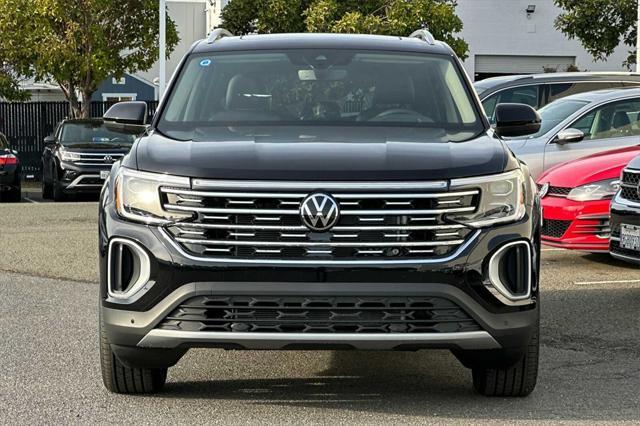 new 2025 Volkswagen Atlas car, priced at $50,433