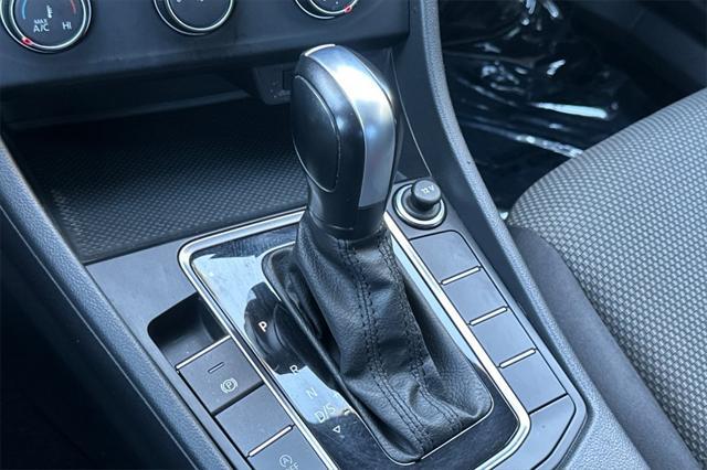 used 2021 Volkswagen Jetta car, priced at $14,312