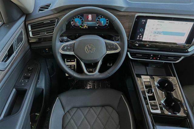 new 2024 Volkswagen Atlas car, priced at $55,469