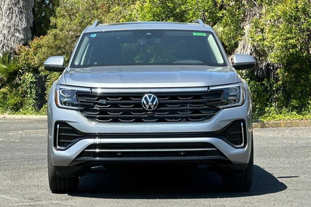 new 2024 Volkswagen Atlas car, priced at $55,469