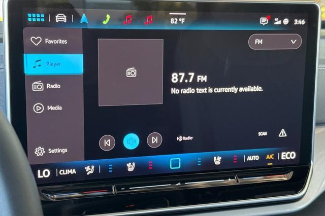new 2025 Volkswagen ID.4 car, priced at $52,731