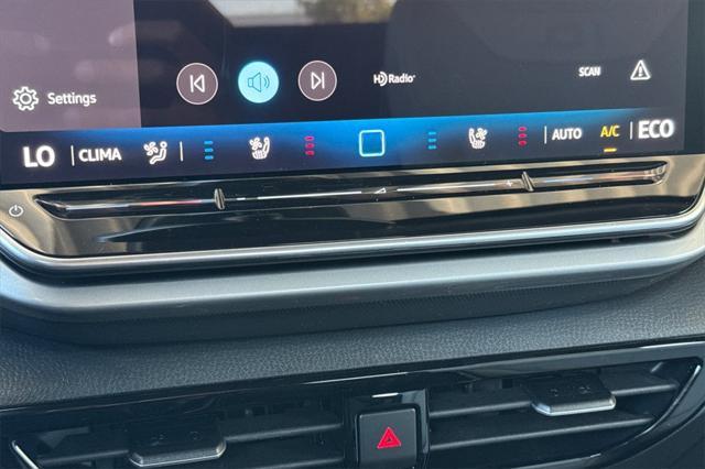 new 2025 Volkswagen ID.4 car, priced at $52,731