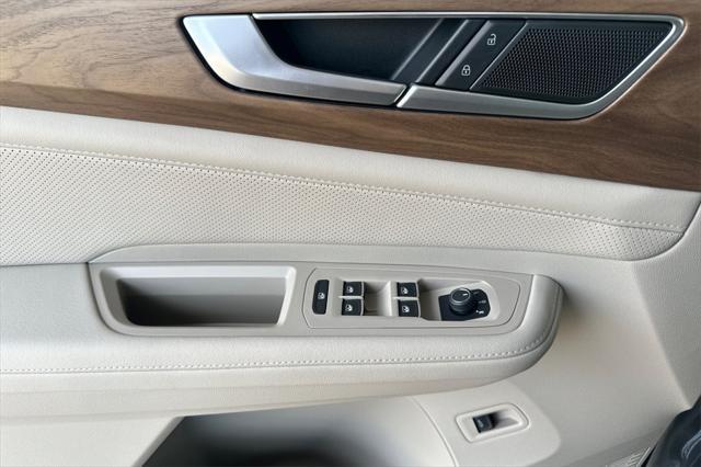 new 2025 Volkswagen Atlas car, priced at $48,058
