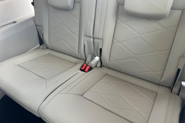 new 2025 Volkswagen Atlas car, priced at $48,058