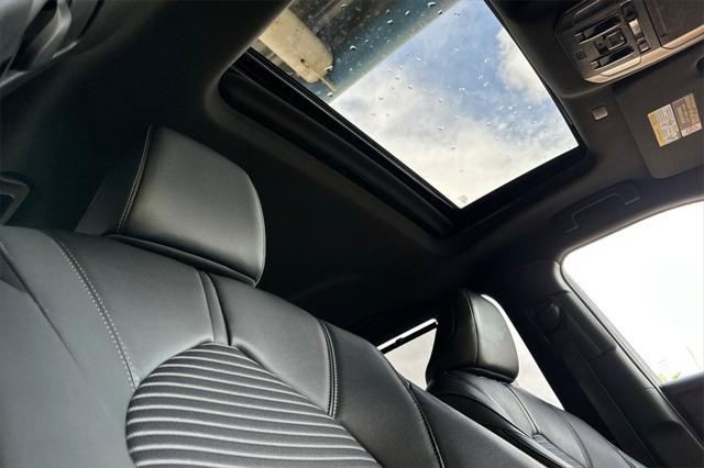 used 2022 Toyota Highlander car, priced at $35,128